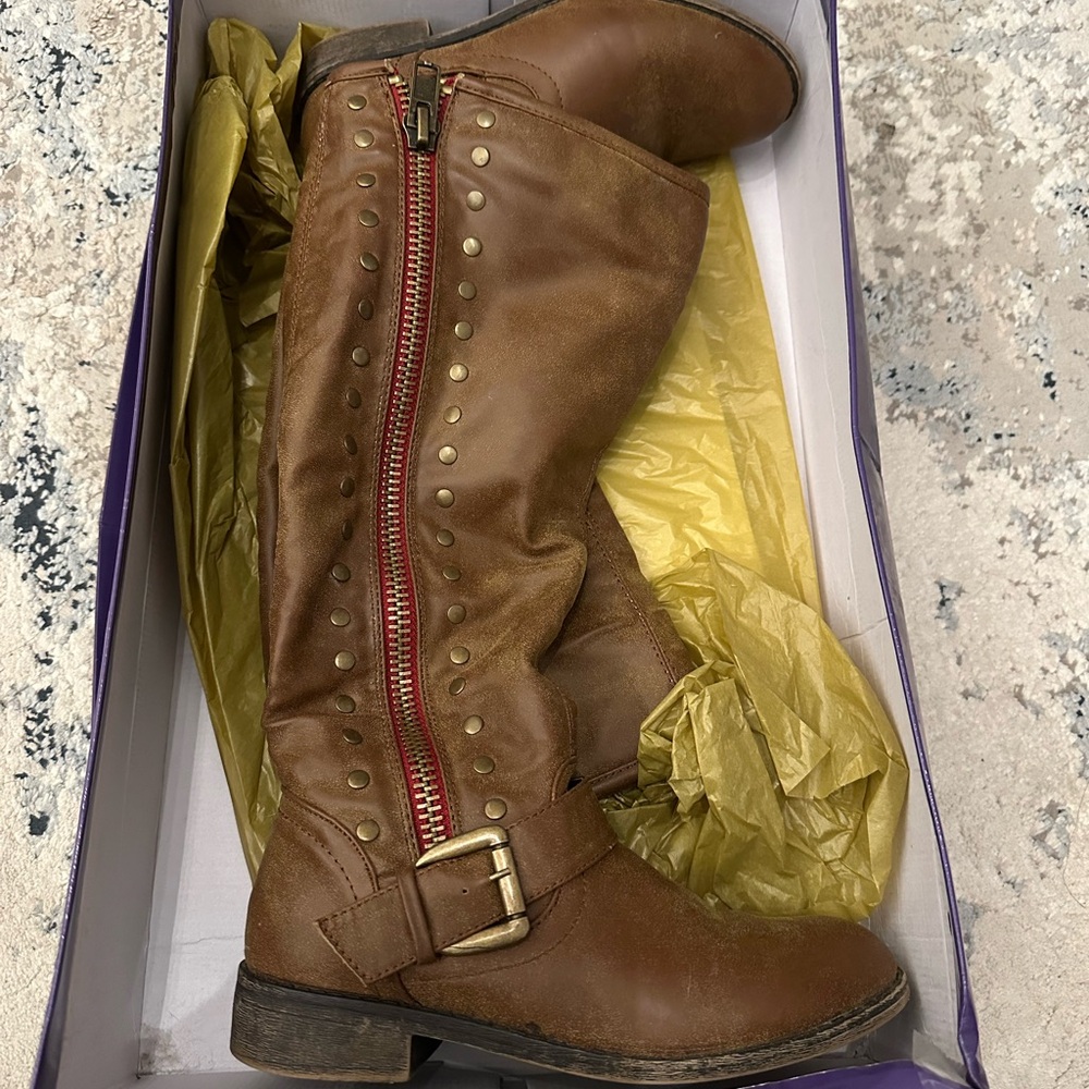 Steve Madden tall boots size 6